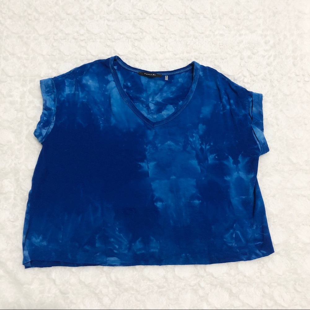 blue cropped shirt with layered back